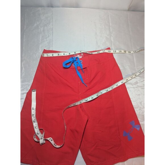 Under Armour Rigid Boardshorts Swim Trunks Solid Red Logo Size 26 Loose - Picture 8 of 12